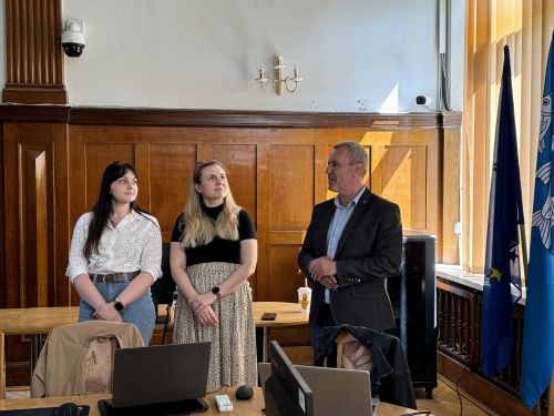 Spotkanie w sali konferencyjnej Urzędu Miejskiego w sprawie MPA