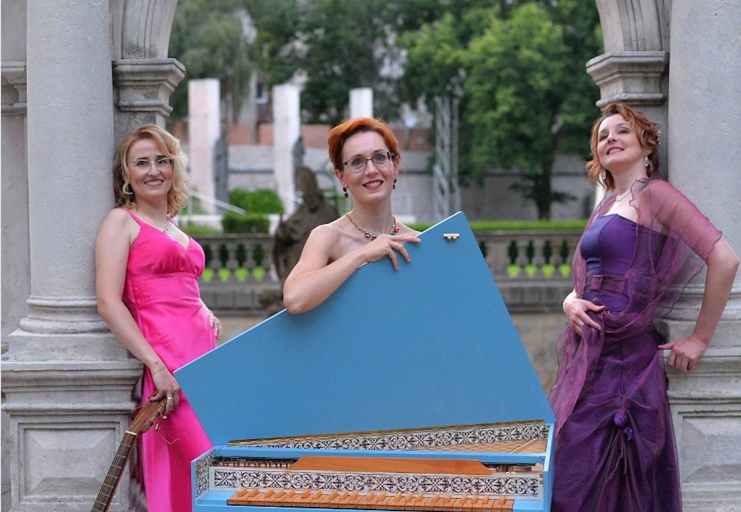 Finesis Trio
